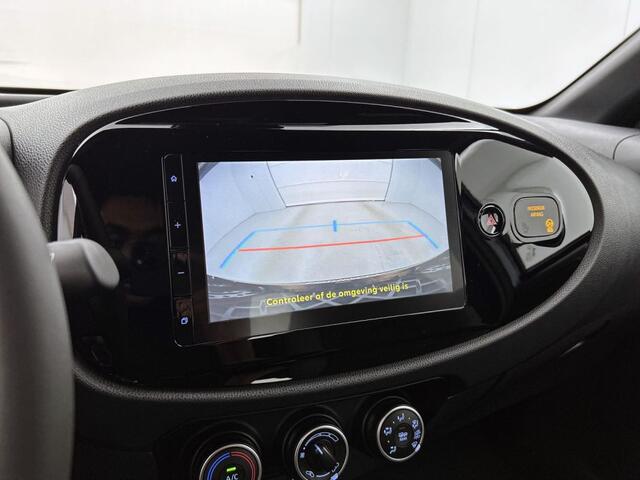 Toyota Aygo X 1.0 VVT-i MT Play e auto| Apple Carplay/Andriod Auto | Cruise Control