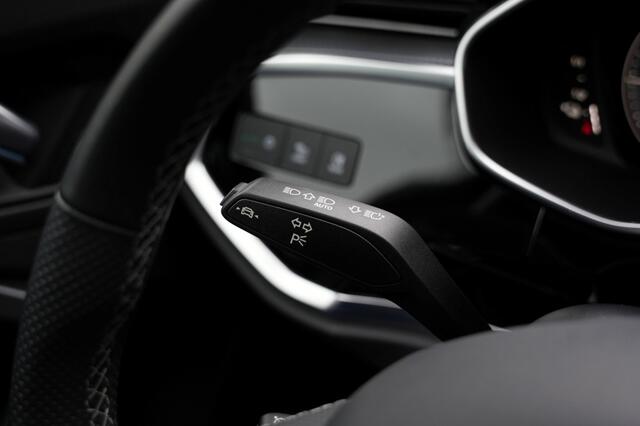 Audi Q3 45 TFSI E S EDITION/PANO/LED/KEYLESS/360/SFEER
