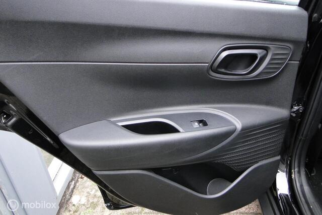 Hyundai Bayon 1.0, benzine, schakel, 61.537 km