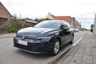 VOLKSWAGEN GOLF eTSI ** ZEER PROPER ** CAMERA ** CAR PLAY **