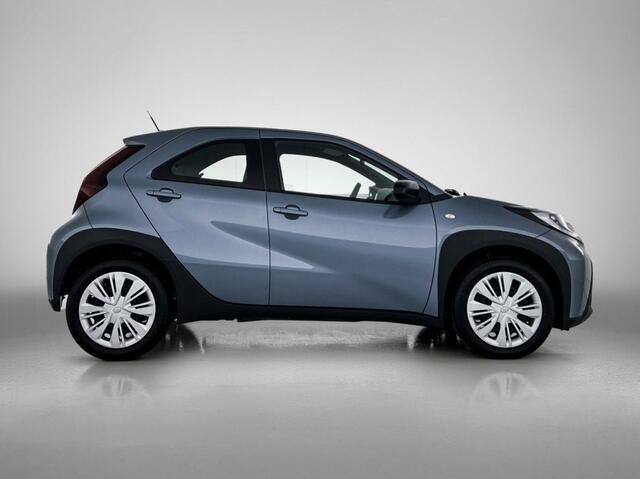 Toyota Aygo X 1.0 VVT-i MT Play DEMO | Apple Carplay & Android Auto | ACC | Climate Control |