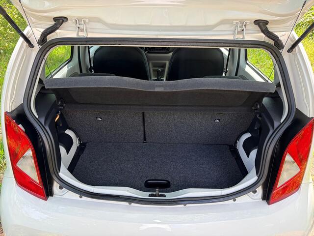 Seat MII 1.0 Style Connect 1e Eig./Dealer ondh./Airco/ Elek. ramen/ APK/ NAP