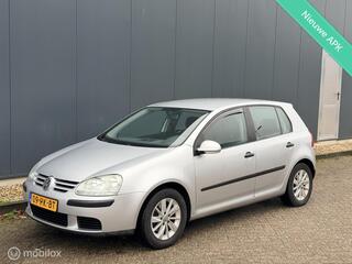 Volkswagen Golf V