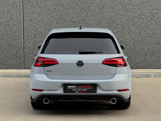 Volkswagen Golf 2.0 TSI GTI Performance Krijt grijs 245 PK Apple Carplay