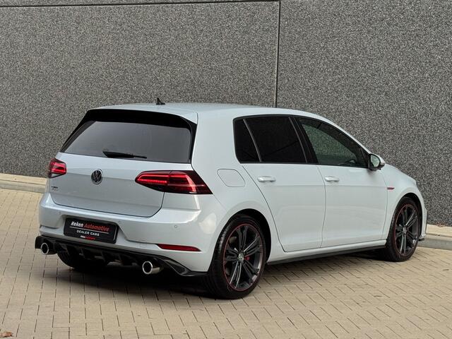 Volkswagen Golf 2.0 TSI GTI Performance Krijt grijs 245 PK Apple Carplay