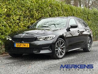 BMW 3-SERIE Touring 318d High Executive Pano / Trekhaak / Carplay �22.500 EX BTW