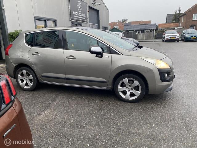 Peugeot 3008 1.6 | PANO | TREKHAAK | AIRCO |APK