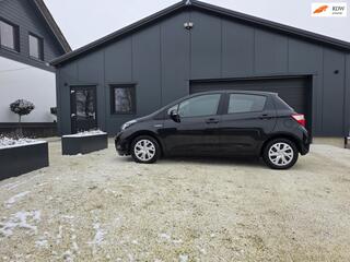 TOYOTA YARIS 2018 Hybrid Active Automaat, Achteruitrijcamera, BTW- auto