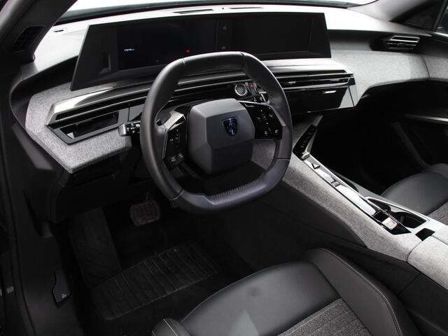 Peugeot 5008 1.2 Hybrid 145pk Automaat Allure 7p Navigatie Apple Carplay Android Auto Camera Climate control Dab Led Keyless start Lichtmetalen Velgen Parkeer
