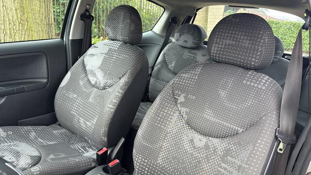 Citroen C2 1.1i S�duction