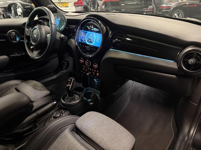 Mini Cooper 1.5 Cooper BLACK-EDITION PANO/H-UP/NAVI/CAM/DAB/CARPLAY/H-KARDON///