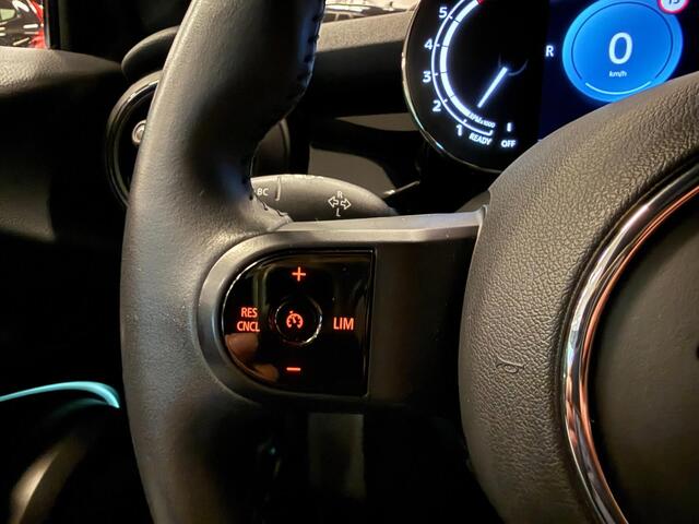Mini Cooper 1.5 Cooper BLACK-EDITION PANO/H-UP/NAVI/CAM/DAB/CARPLAY/H-KARDON///