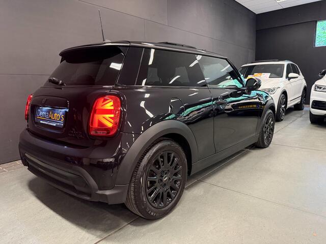 Mini Cooper 1.5 Cooper BLACK-EDITION PANO/H-UP/NAVI/CAM/DAB/CARPLAY/H-KARDON///