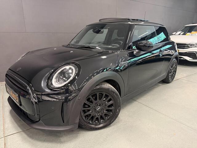 Mini Cooper 1.5 Cooper BLACK-EDITION PANO/H-UP/NAVI/CAM/DAB/CARPLAY/H-KARDON///