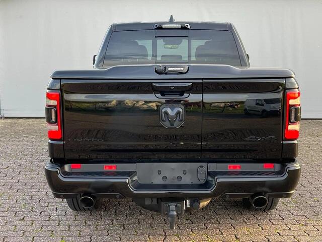 Dodge 1500 RAM 5.7 HEMI V8 Night Edition | LIMITED | Luchtvering | Panorama | LPG