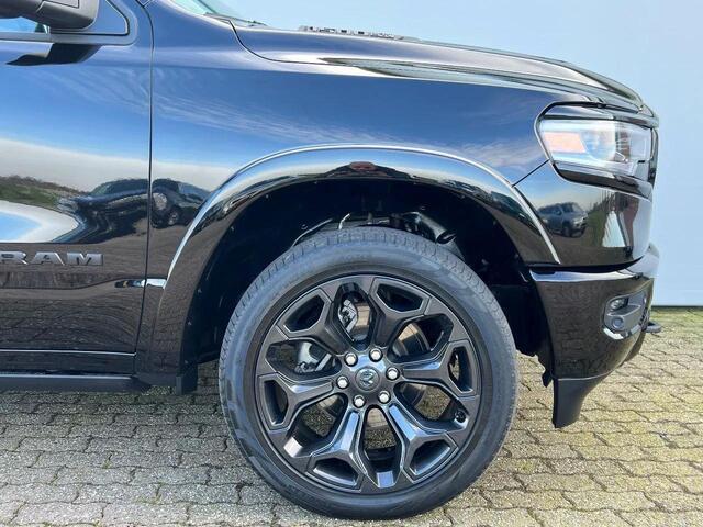 Dodge 1500 RAM 5.7 HEMI V8 Night Edition | LIMITED | Luchtvering | Panorama | LPG