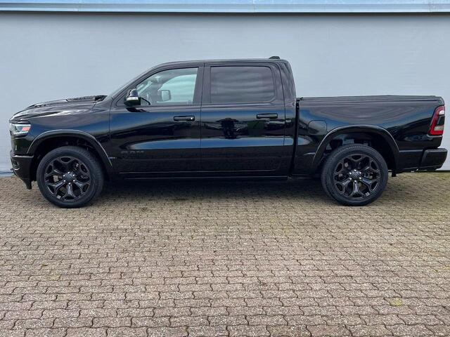 Dodge 1500 RAM 5.7 HEMI V8 Night Edition | LIMITED | Luchtvering | Panorama | LPG