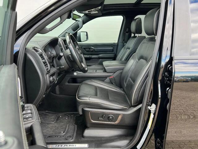 Dodge 1500 RAM 5.7 HEMI V8 Night Edition | LIMITED | Luchtvering | Panorama | LPG