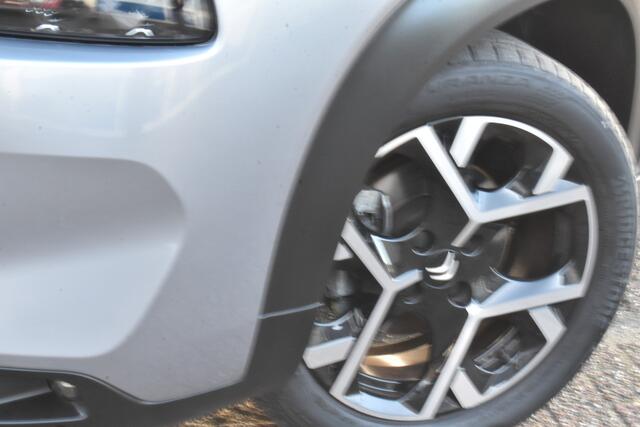 Citroen C3 Aircross PureTech 110 Max | Navi | Airco | Camera achter | Leder | Privacy Glass | x