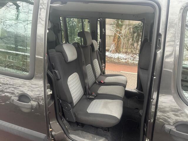Fiat Doblo 1.4 Family Plus 7 PERSOONS