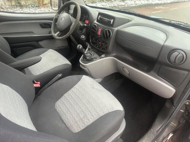 Fiat Doblo 1.4 Family Plus 7 PERSOONS