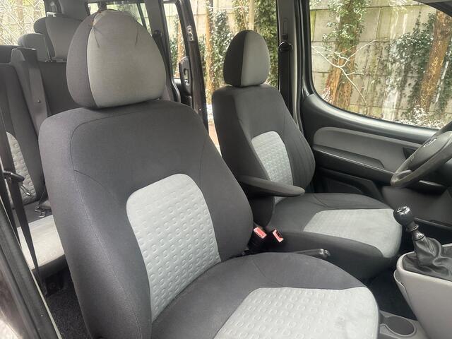 Fiat Doblo 1.4 Family Plus 7 PERSOONS