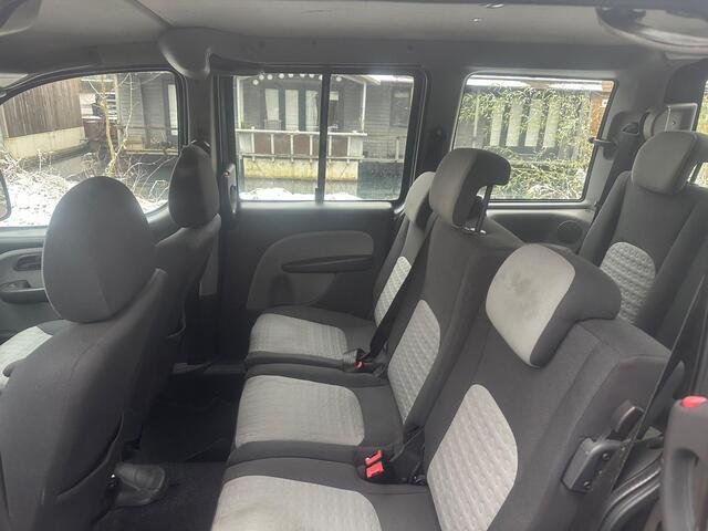 Fiat Doblo 1.4 Family Plus 7 PERSOONS