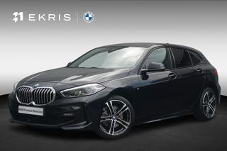 BMW 1-SERIE 5-deurs 118i Executive M Sportpakket 18'' / Stuurwielrand verwarmd / HiFi System / Parking Pack