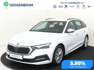 SKODA OCTAVIA Combi 1.4 TSI iV PHEV Business Edition | SoH 100% | Navigatie | Cruise control | Keyless | CarPlay | Parkeersensoren achter | Draadloze telefoonlader | Elektrisch inklapbare buitenspiegels |
