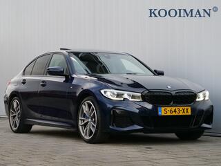 BMW 3-SERIE M340i xDrive High Executive 374 Pk Automaat Navigatie / Apple Carplay / Schuifdak / Stoelverwarming