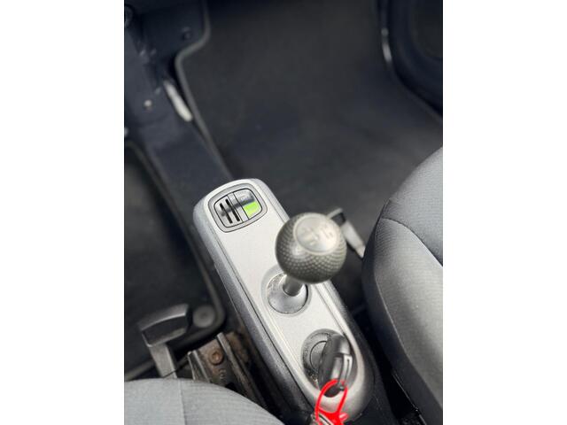 Smart Fortwo coup� 1.0 mhd Pure