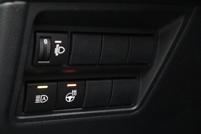 Toyota Yaris 1.5 Hybrid 115 Dynamic Limited, Parkeersensoren, Stoelverwarming, Apple Carplay / Android Auto.