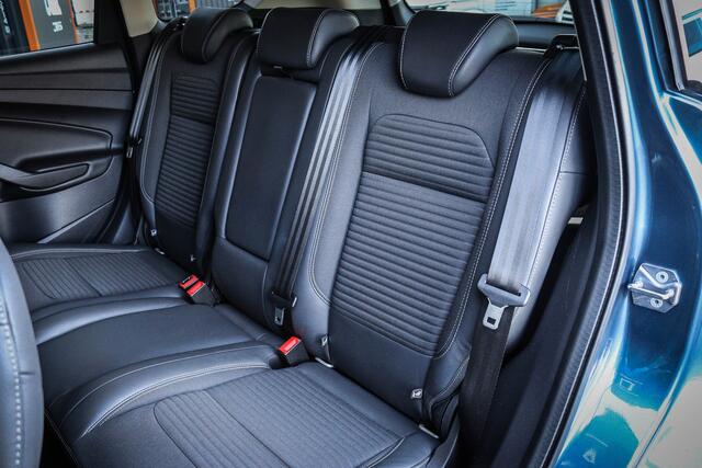 Ford Kuga 1.5 EcoBoost Titanium v. 14.950 NU 13.950,-