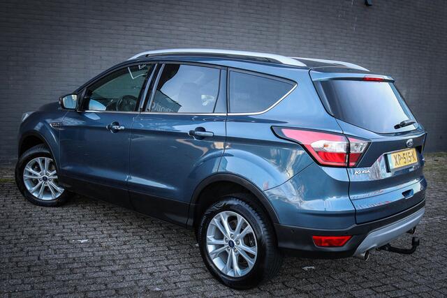 Ford Kuga 1.5 EcoBoost Titanium v. 14.950 NU 13.950,-