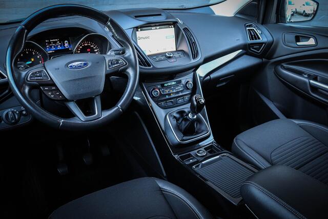 Ford Kuga 1.5 EcoBoost Titanium v. 14.950 NU 13.950,-