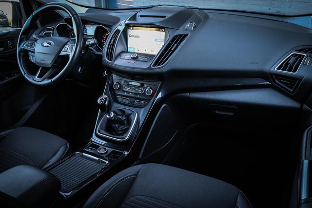 Ford Kuga 1.5 EcoBoost Titanium v. 14.950 NU 13.950,-