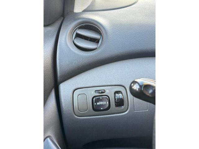 Toyota Yaris 1.3 VVT-i Sol 5drs e APK