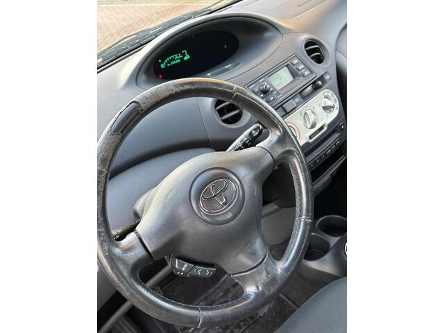 Toyota Yaris 1.3 VVT-i Sol 5drs e APK