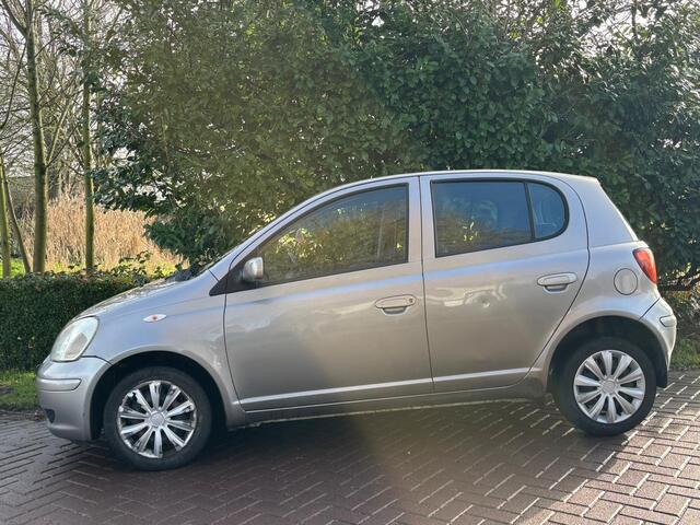 Toyota Yaris 1.3 VVT-i Sol 5drs e APK
