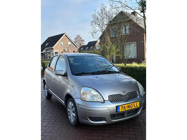 Toyota Yaris 1.3 VVT-i Sol 5drs e APK