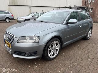 AUDI A3 SPORTBACK 1.8 TFSI quattro Ambition Pro Line 2'Eig