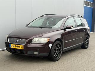 Volvo V50