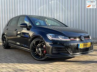 Volkswagen Golf VII