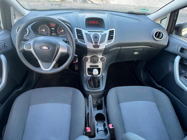 Ford Fiesta 1.25 Titanium/Airco/APK03-2027