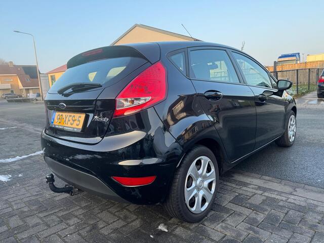 Ford Fiesta 1.25 Titanium/Airco/APK03-2027