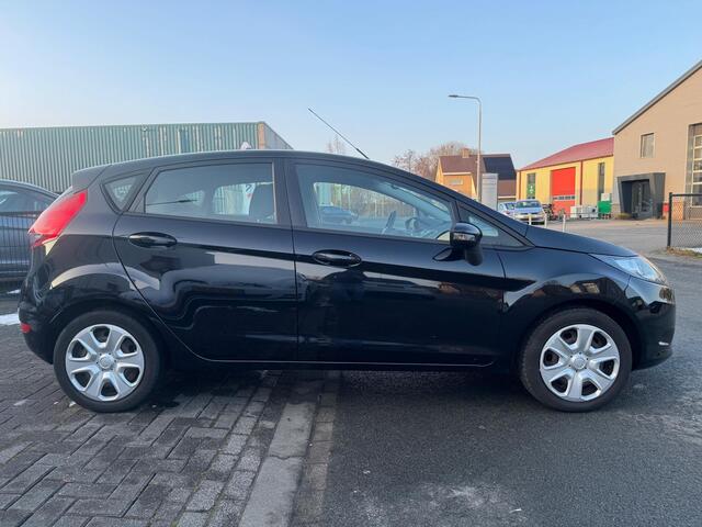 Ford Fiesta 1.25 Titanium/Airco/APK03-2027