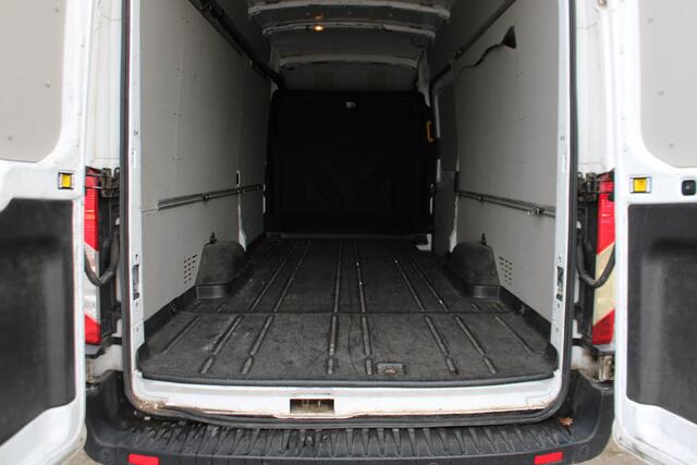 Ford Transit 350 2.0 TDCI L3H3 Trend RWD