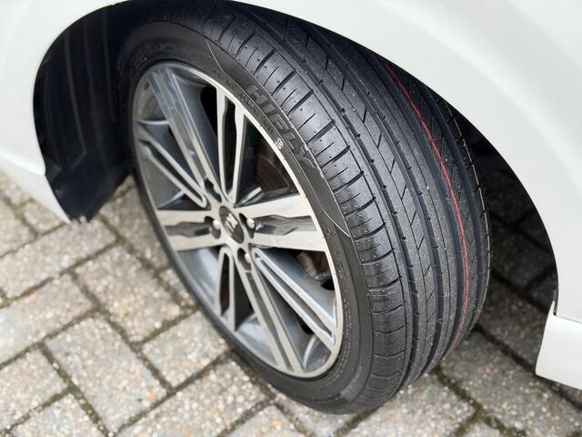 KIA Picanto EconomyLine GT Line Sport, Leer, Unieke uitvoering
