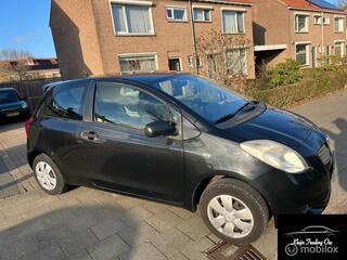 TOYOTA YARIS 1.0 VVTi