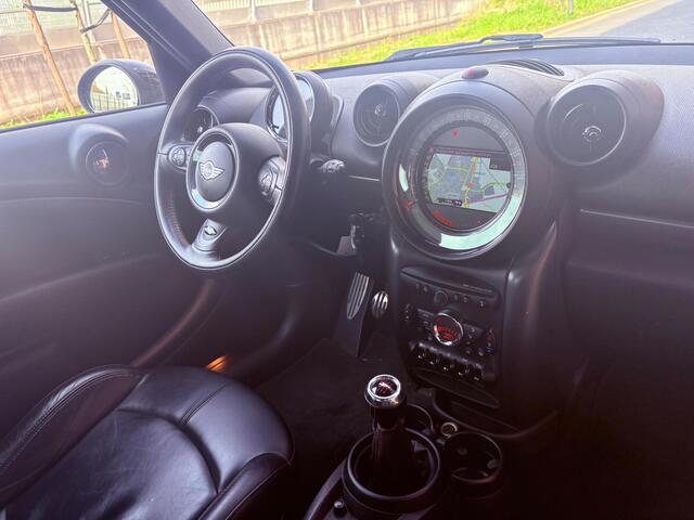 Mini Countryman Mini 1.6 John Cooper Works ALL4 Chili Leer Navi